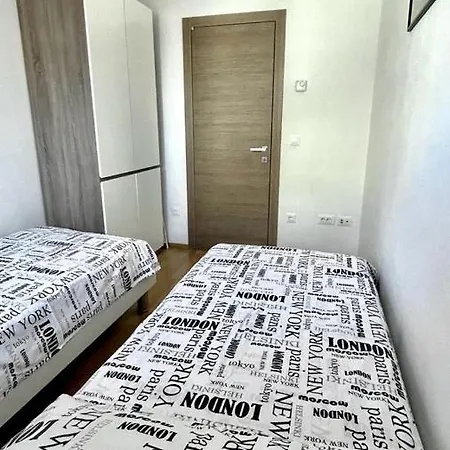 Apartman Fiorellino Апартаменты *